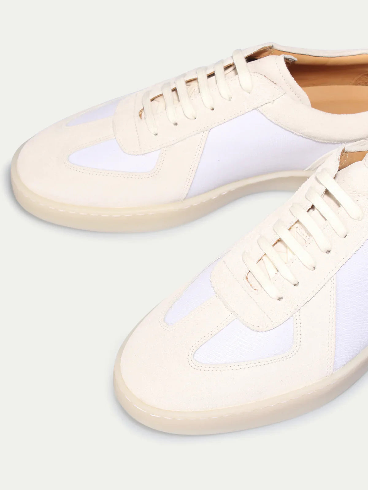 Ecru White Leather Sneaker